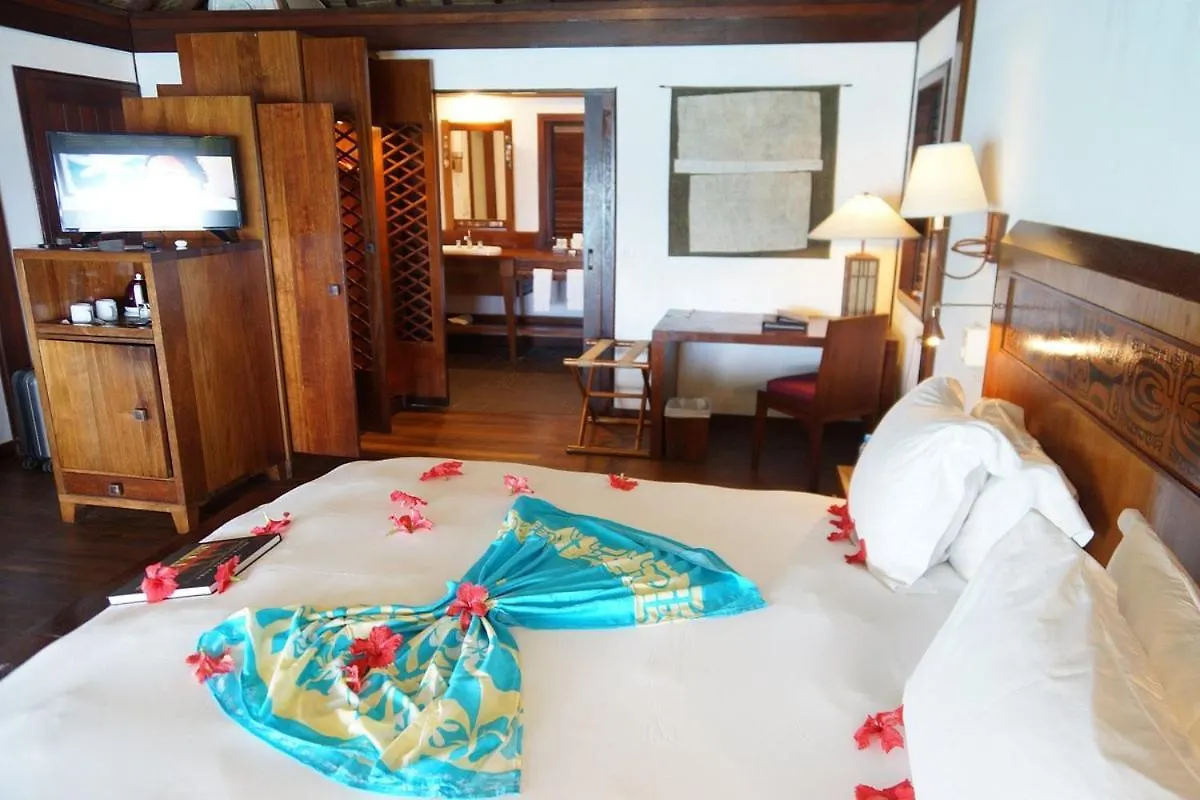 Love Island Bora Bora 0*,